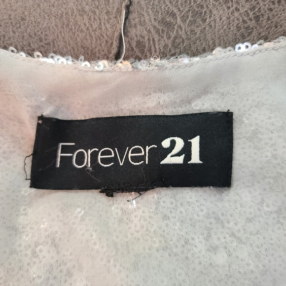 Forever 21 Sequin Sleeveless Medium Top - Picture 6 of 7